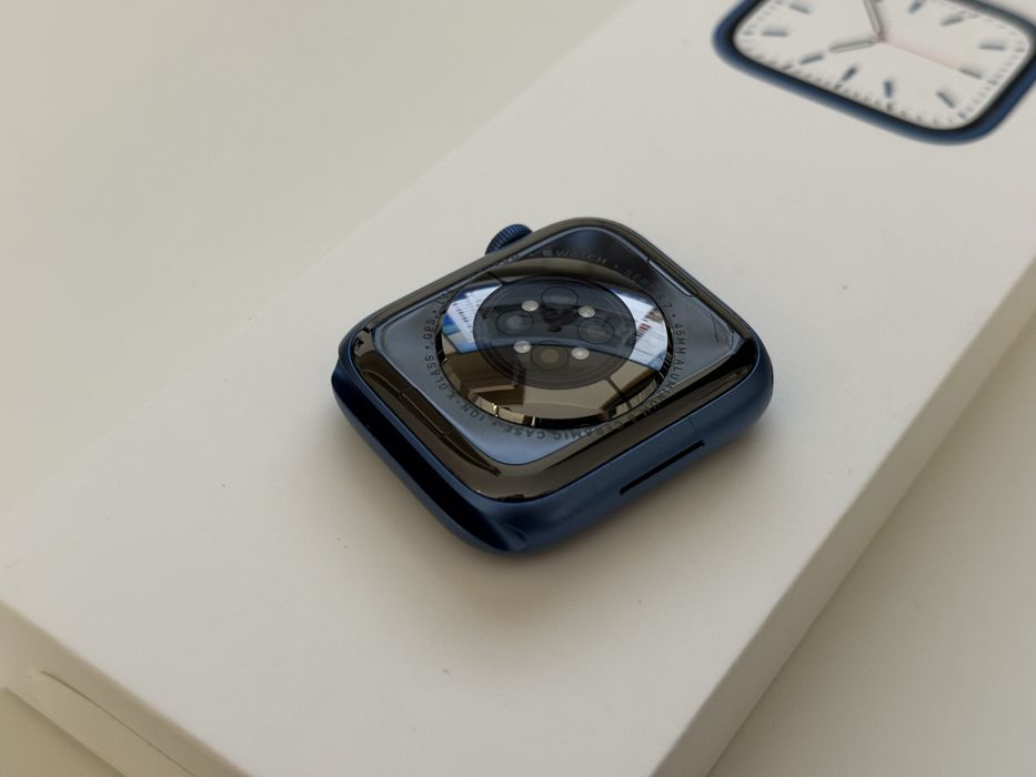 Apple Watch Series 7 Blue 45mm Cellular + GPS