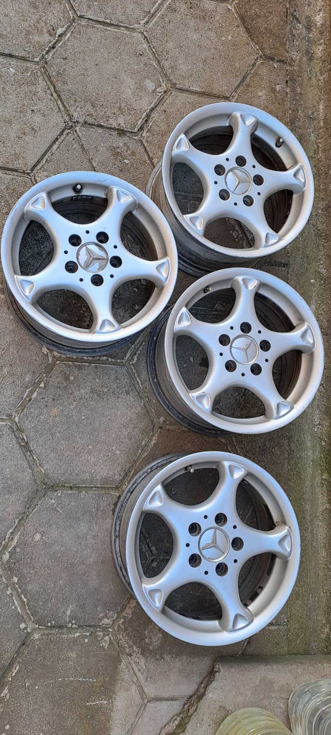 Продавам джанти 15ки