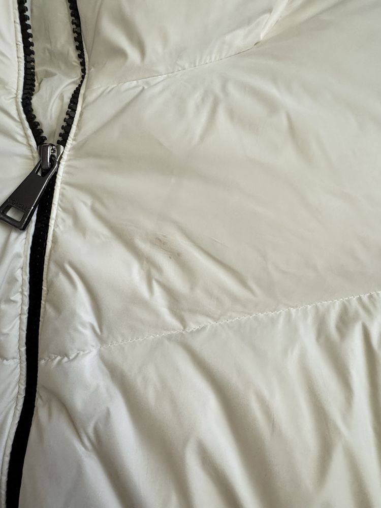 Оригинално дамско яке Moncler