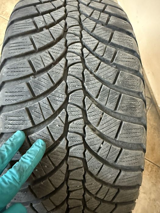 Зимни гуми 255/45/18 kumho