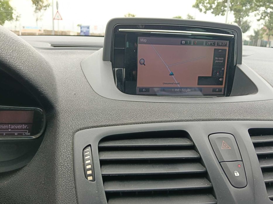 Schimb Megan GT style bose eddition cu BMW X3 sau BMW E60