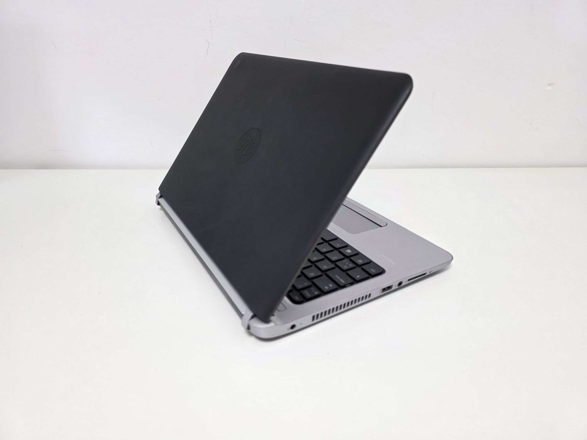 Laptop HP metalic i3 16gb SSD Ultrabook Slim .Garantie 1 an