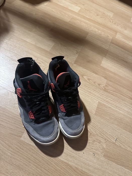 Adidasi Sport Nike Jordan 4 infared originali marimea 41