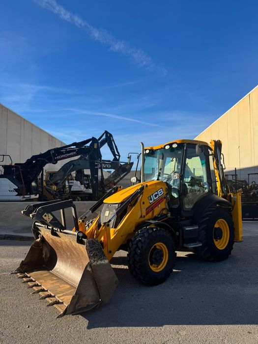 Vand buldoexcavator jcb 3cx