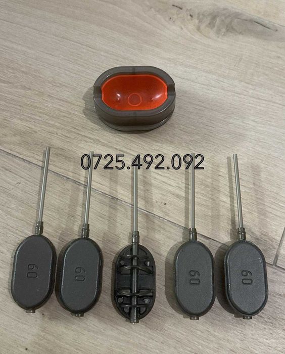 Set momitoare feeder XL cu tija lunga si mould inclus