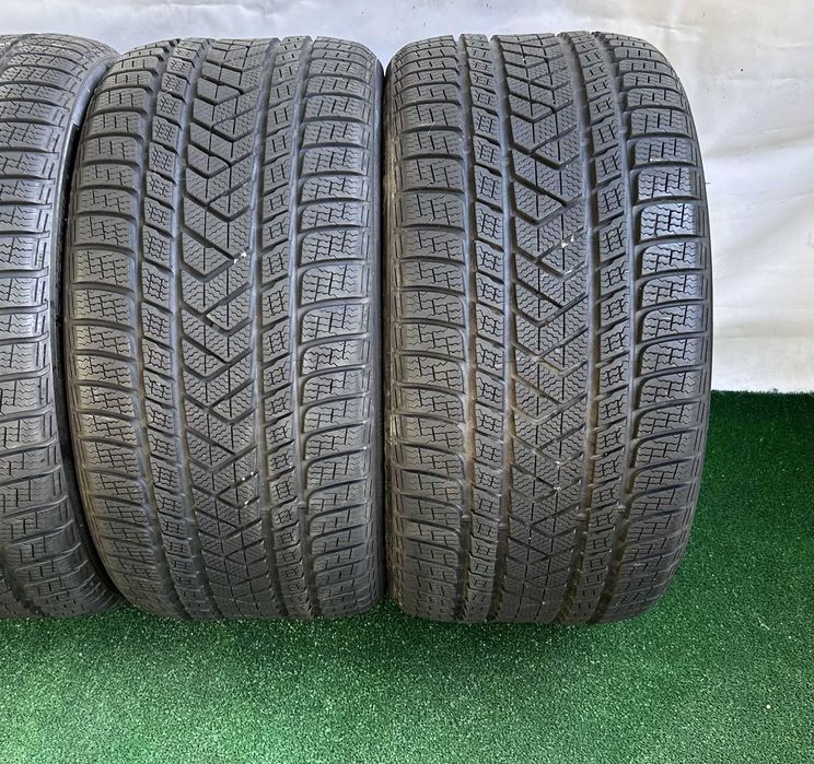 4бр пакет 245/35r21 и 285/30r21 PIRELLI SOTTOZERO зимни