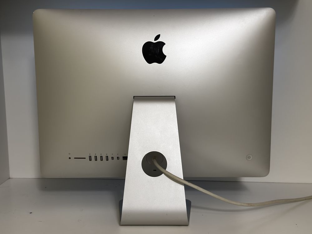 iMac 21.5” (Late 2012, Core i5, 8GB RAM, GTX 660) — Отличное состояние