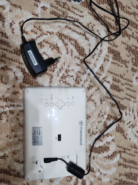 Продам цифровую фоторамку
