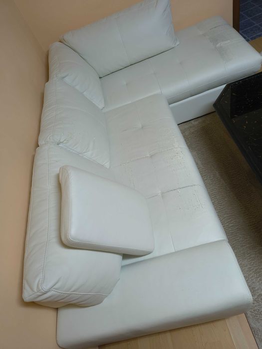 Продавам ъглов диван, изк.  кожа