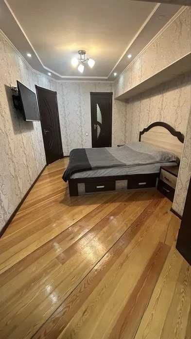 Срочно сдам 2- комнаты   Алмазар  3/9  Корасарой  2-Роддом  838*