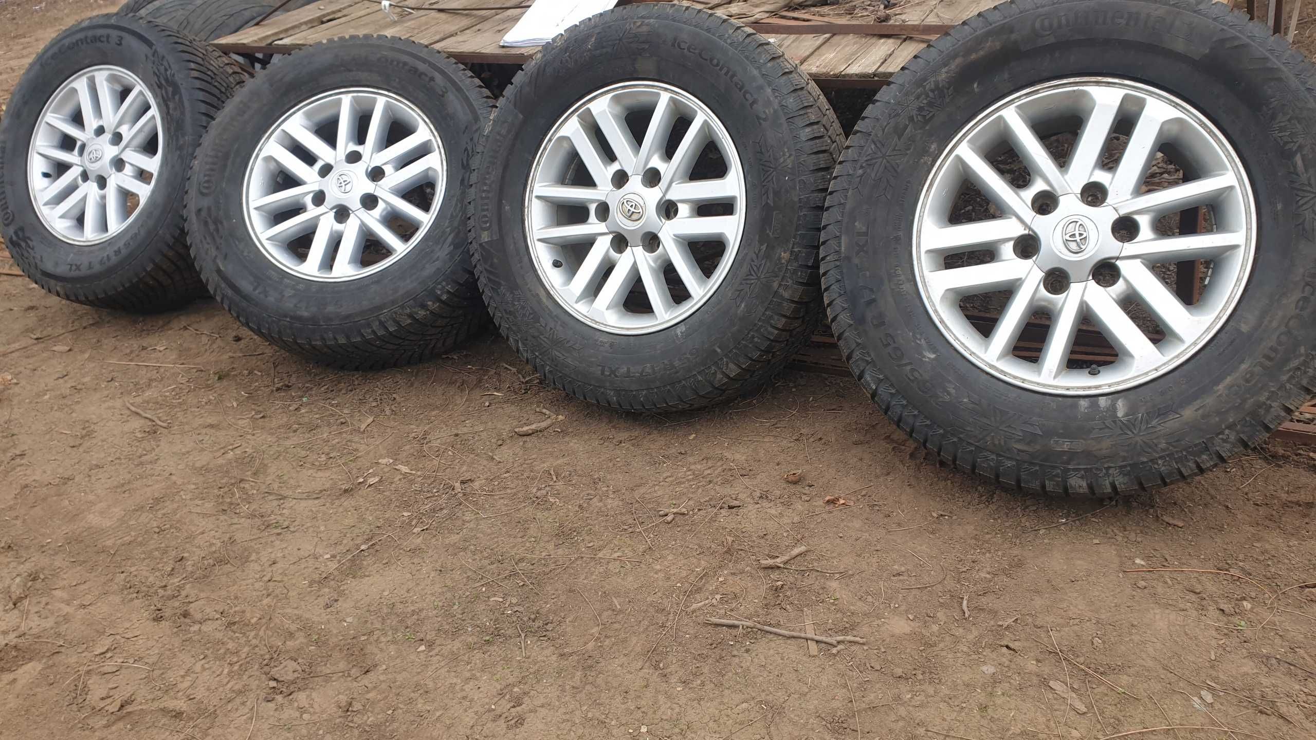 roti  Toyota HILUX Vara 265/65/17 Land Cruiser