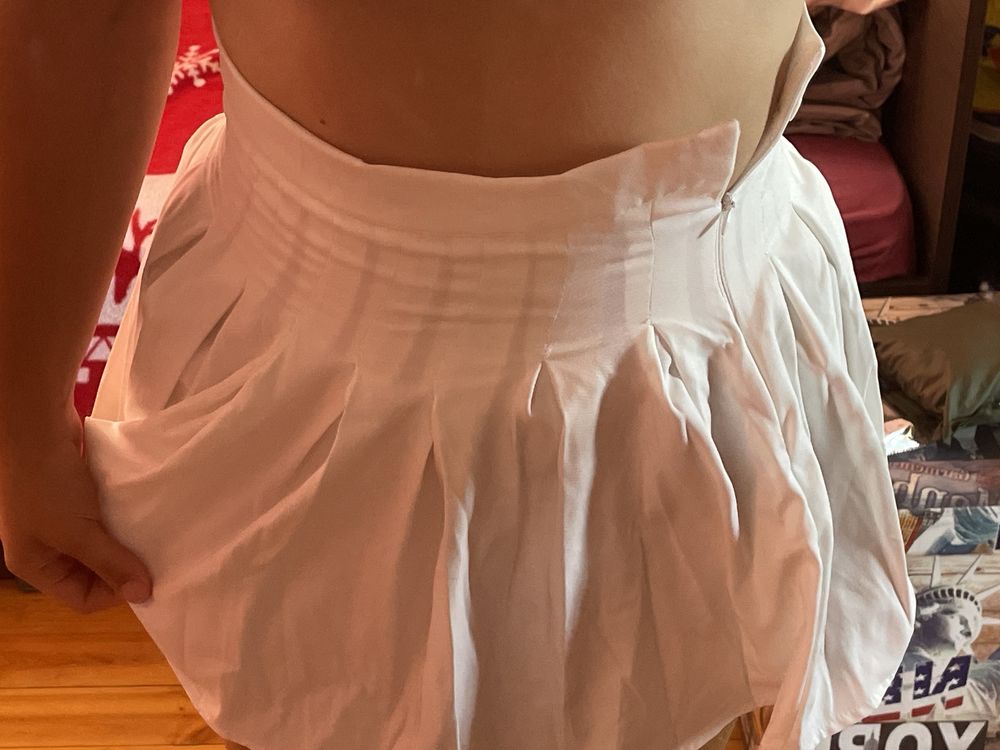 Fusta mini eleganta
