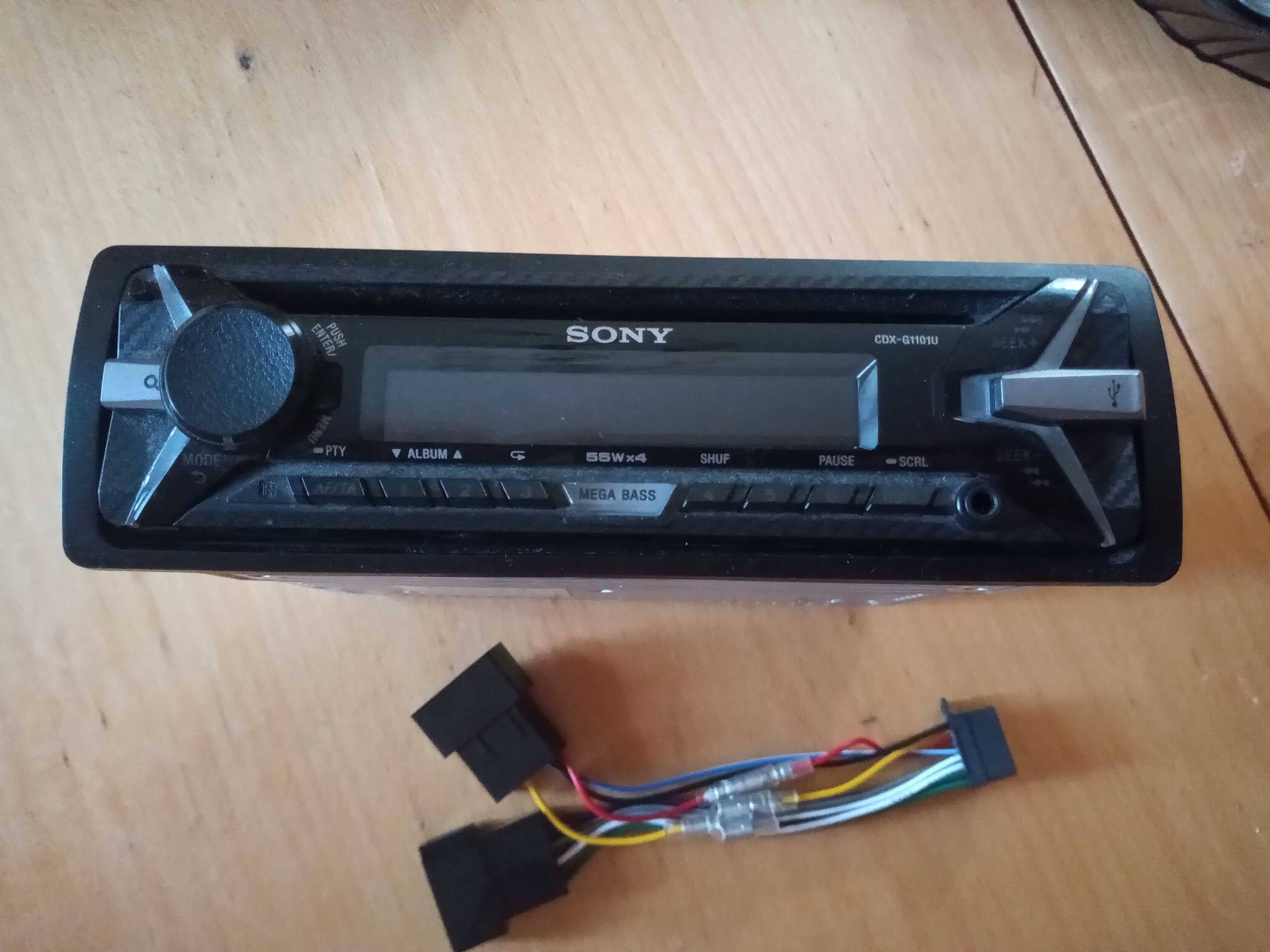 Авторесийвър Sony CDX-G1101U