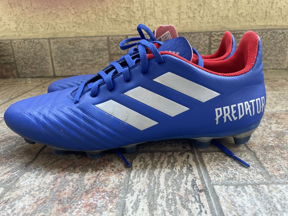 Бутонки Adidas Predator