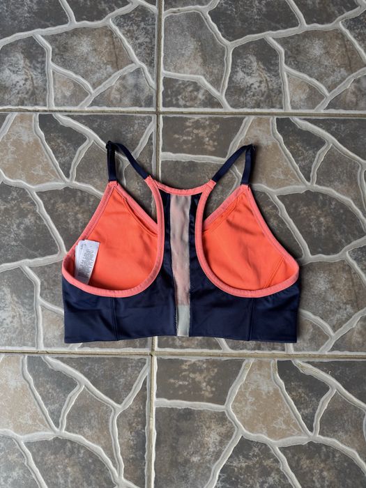 Дамско бюстие Nike