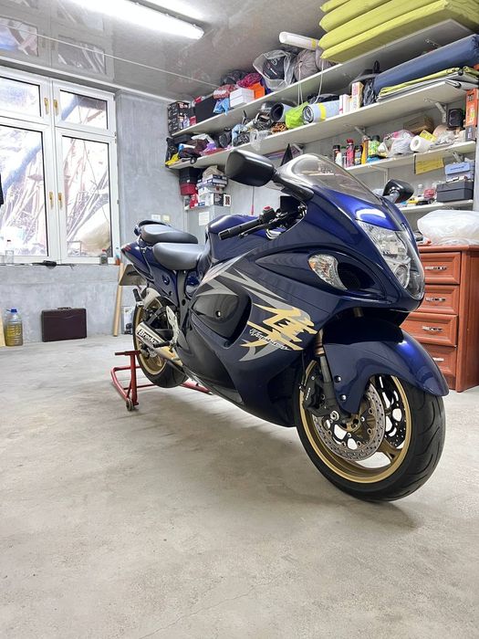 Продаётся мотоцикл Suzuki Hyabusa