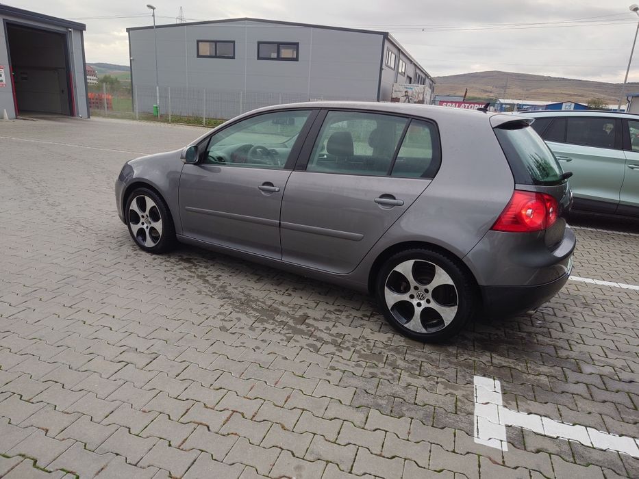 Vând vw GOLF V GT