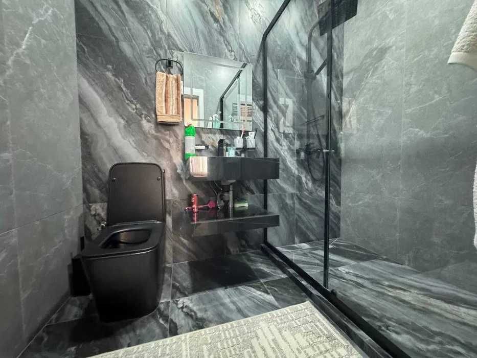 Дархан, Старт, Новостройка квартира 4/6/9  140м2 Срочно уй сотилади