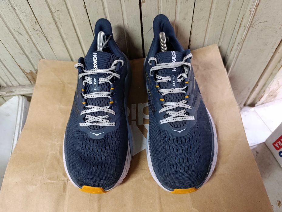 Hoka One One Arahi 5''оригинални маратонки 44 номер