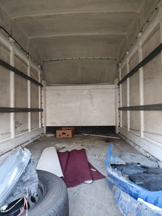 Cub cu lift mercedes sprinter