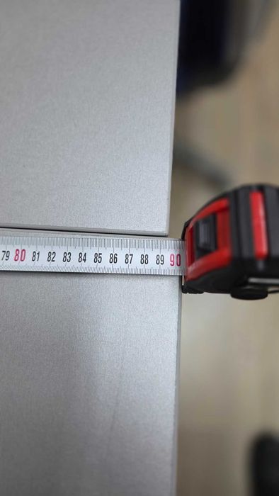 Офис Бюро, Работен стол, Посетителски стол и контейнер