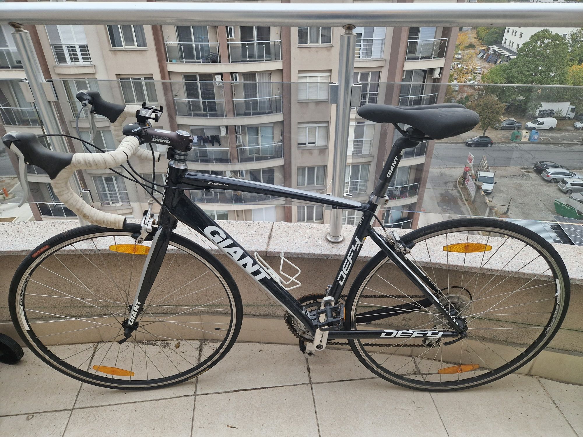 Шосеен Велосипед GIANT DEFY SL6000