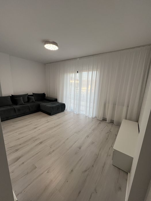 Persoana fizica. Apartament cu 2 camere cu gradina