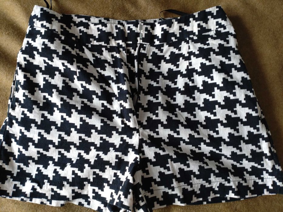 Bluza H&M, Pantaloni scurti