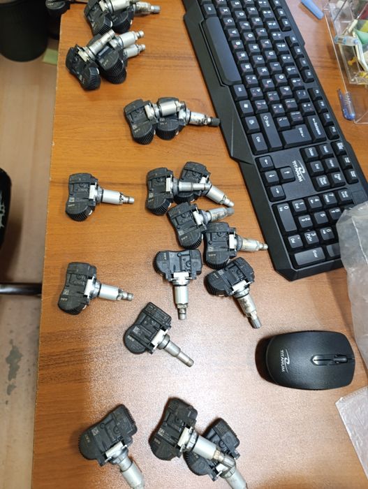 OEM TPMS Mercedes W207/212 датчици