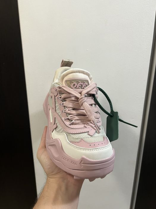 Off-White Odsy 1000 roz