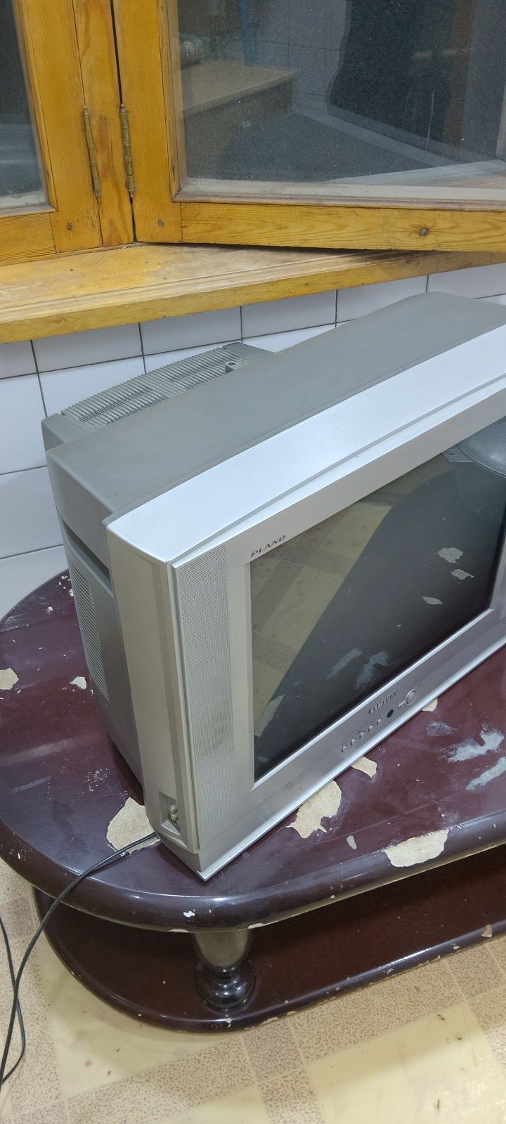 Samsung telivizor sotiladi