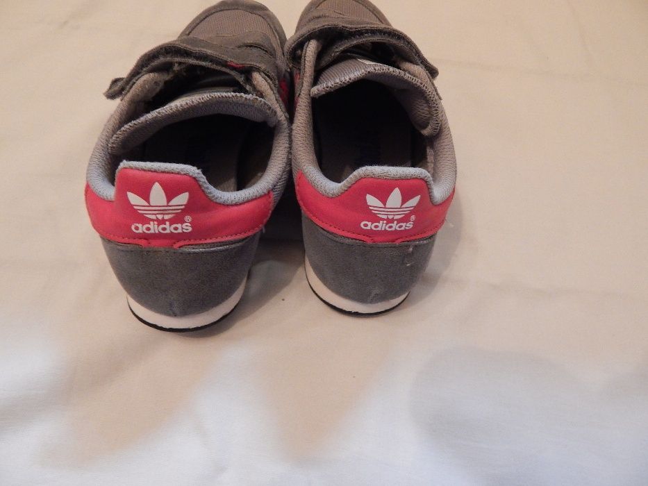 Маратонки ADIDAS № 32