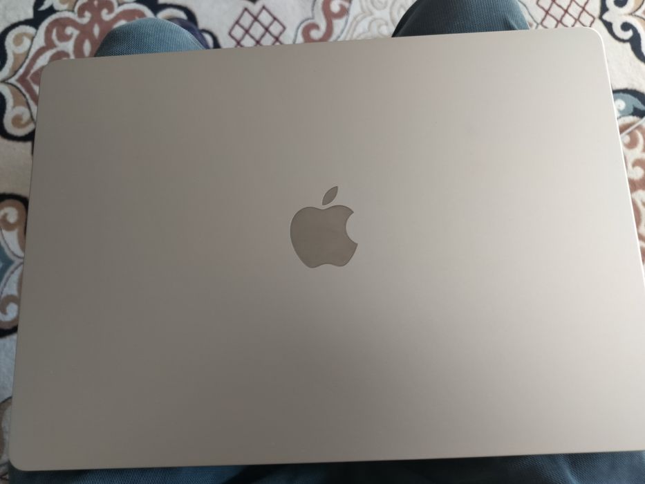 Macbook Air 15, M3 2024, 8/256