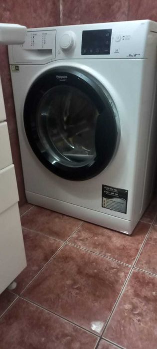 Masina de spalat rufe HotPoint Ariston