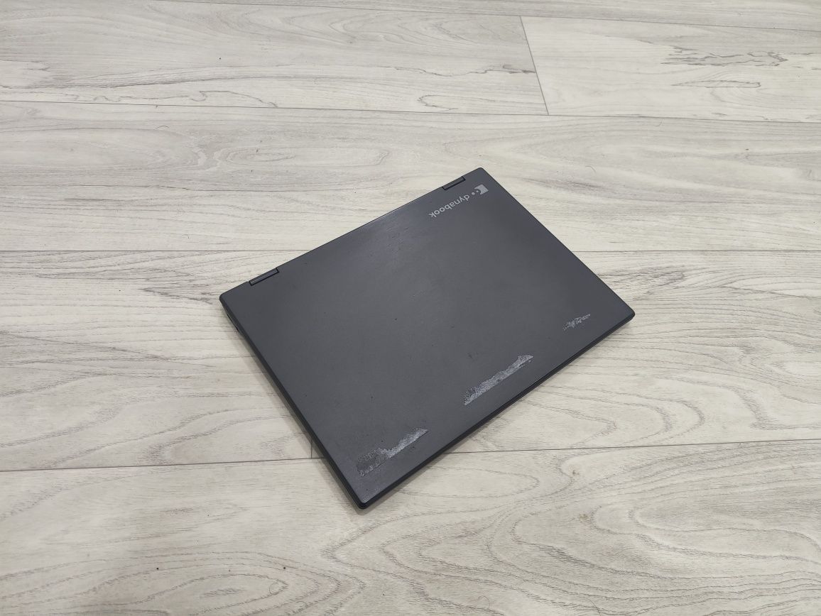Сенсорный Toshiba Dynabok X360