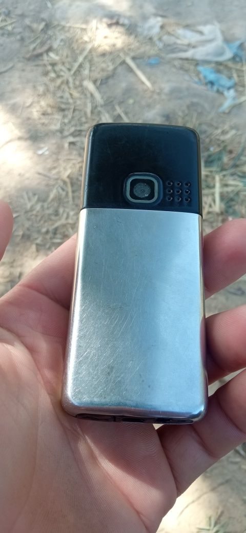 Nokia.6300 xolati yaxshi imei otgan manzil Nazarbek
