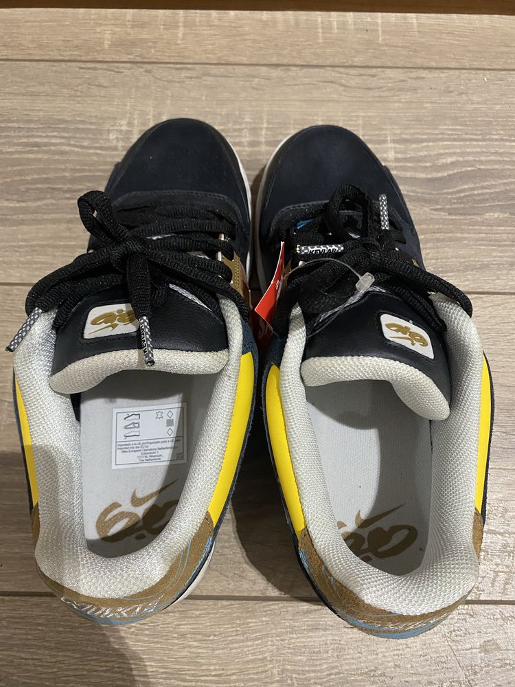 Nike кроссовки размер 10 - 44