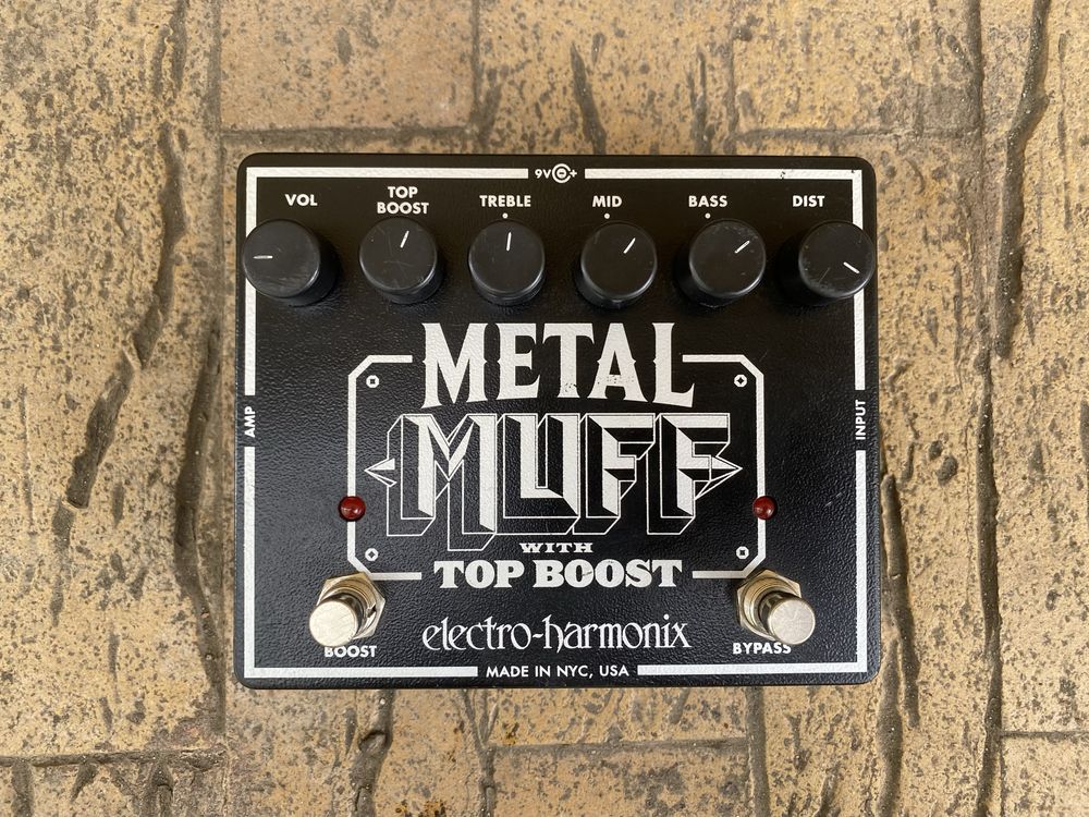 Boss / Carl Martin/ tc / Metal Muff / Korg