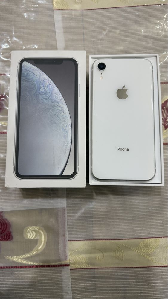 Iphone XR сотилади