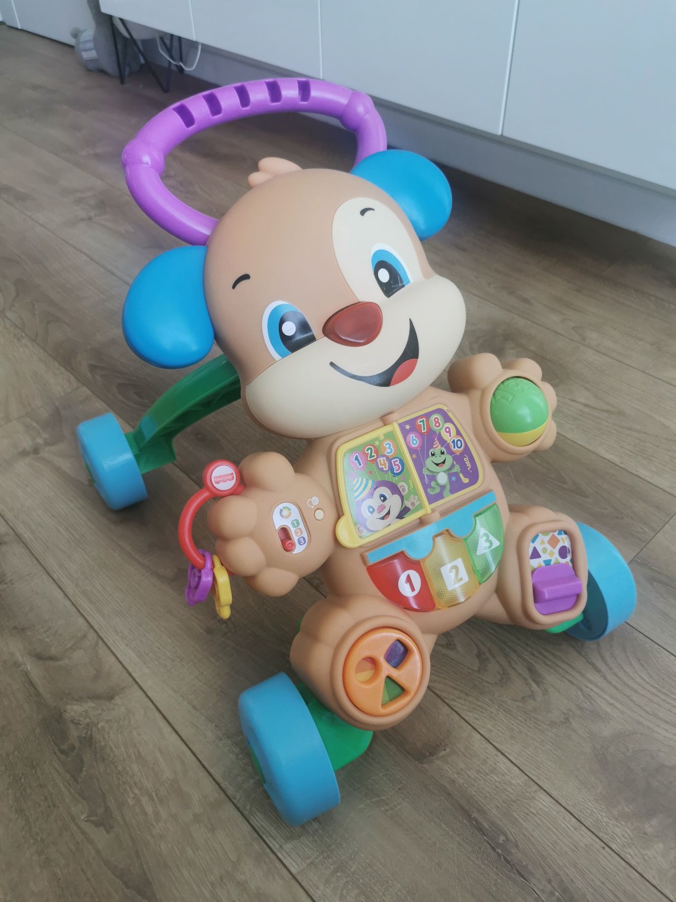 Walker Fisher price за прохождане