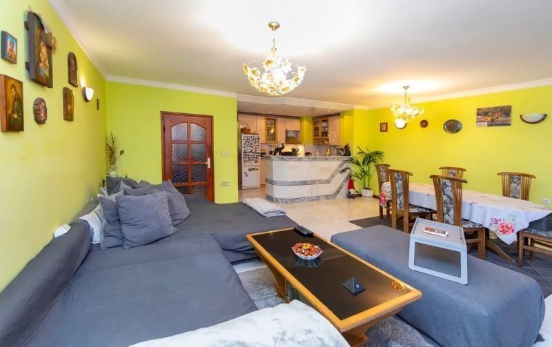 Продава се Тристаен апартамент в София, Гео Милев - 135 кв.м за 3482 €/кв.м - Снимка #1