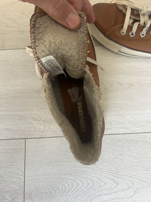 CONVERSE piele mar,39,5 25 cm