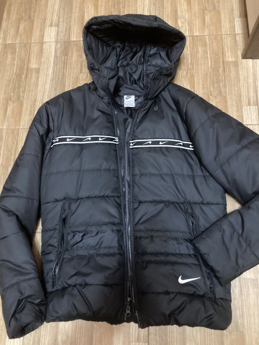 Мъжко зимно яке NIke