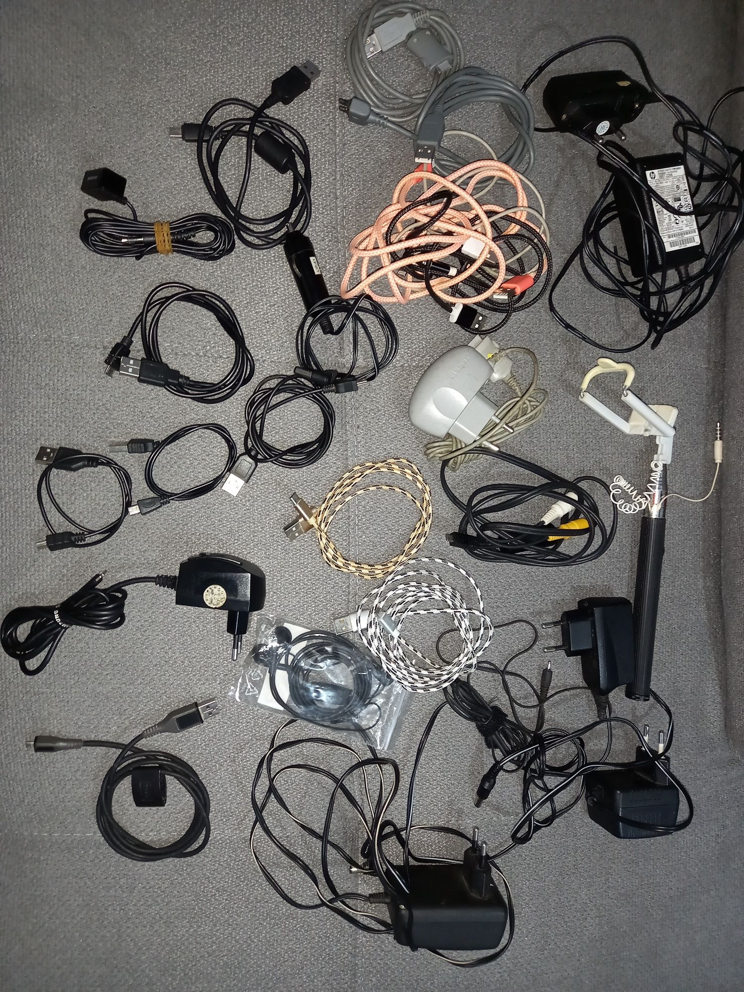Lot de Cabluri audio,,incarcatoare