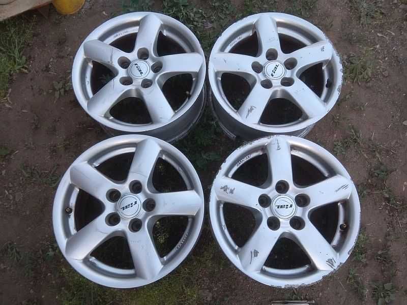 Продам оригинальные легкосплавные диски "Rial" на автомашину Mercedes