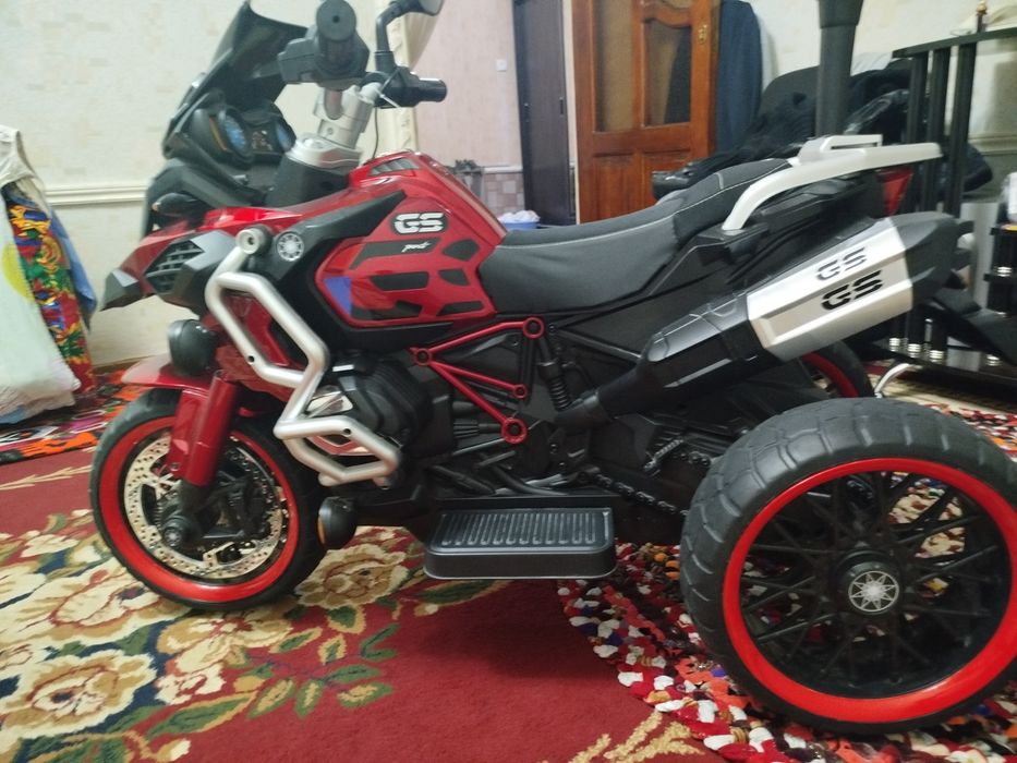 Детская мотоцикл сотилади холати янги срочнига