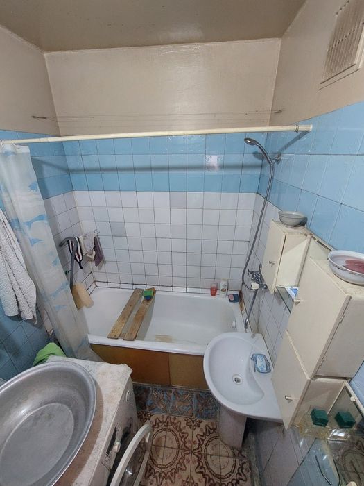 Продаётся квартира 3/6/9 лисунова 4