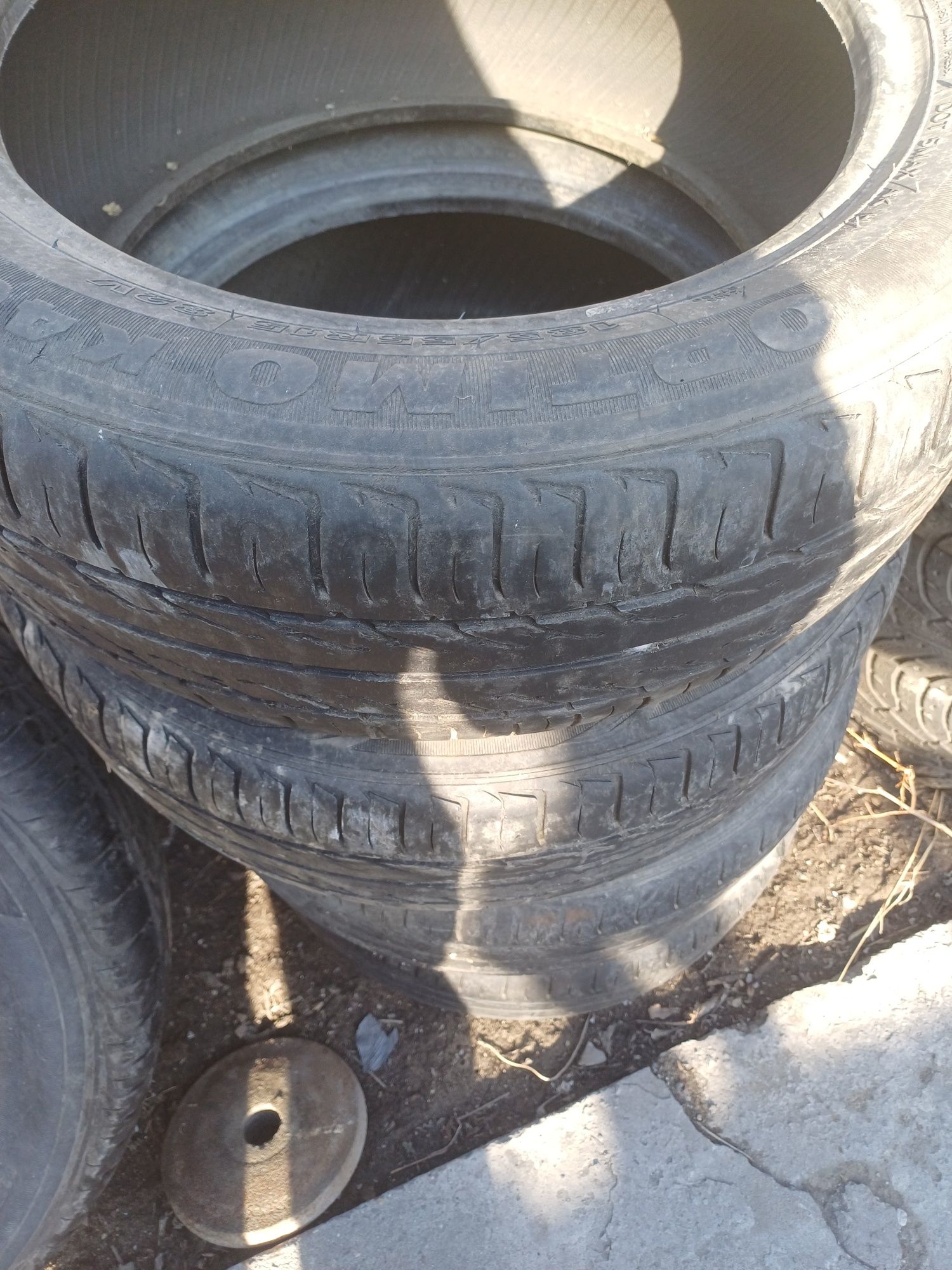 Резина Hankook 185×55R15 4штуки