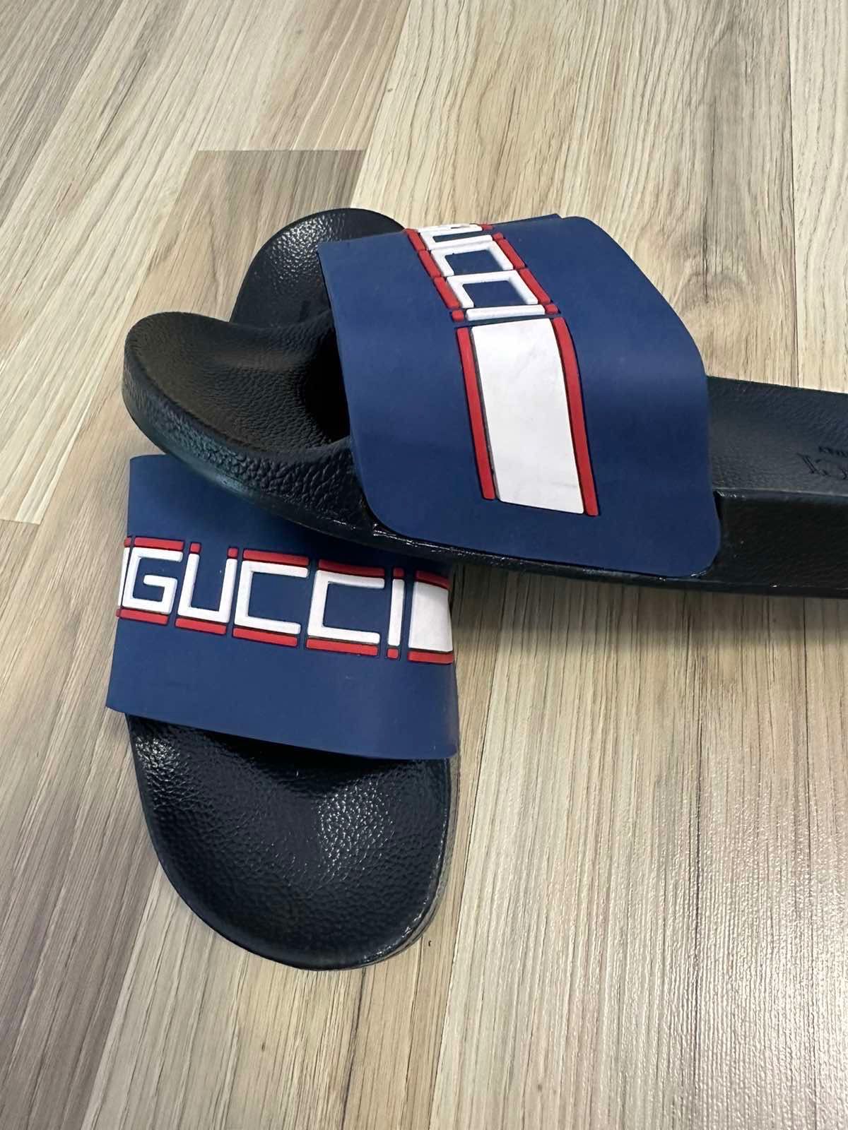 Gucci-Оригинални чисто нови мъжки чехли 44 номер