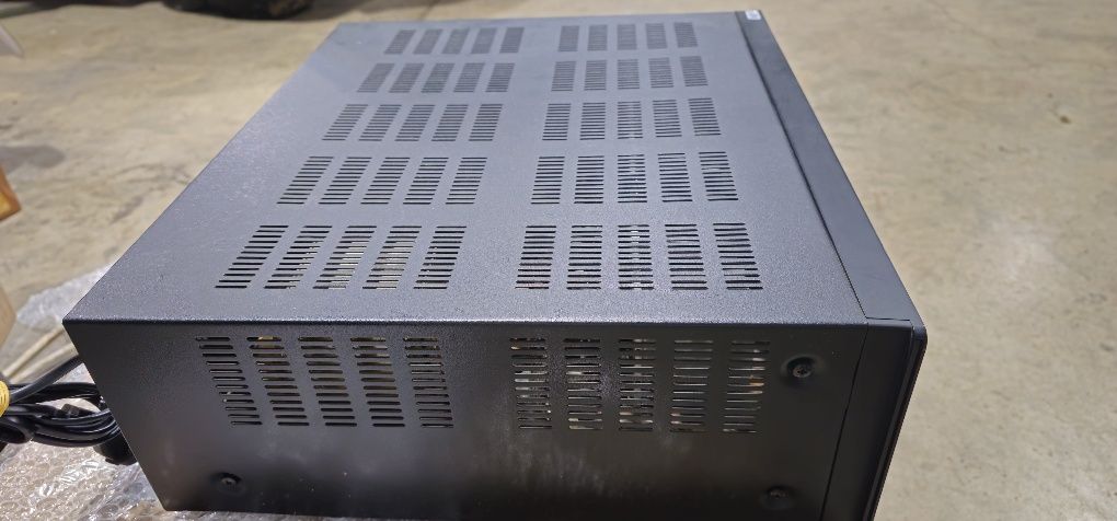 Ресийвър Marantz SR 5000